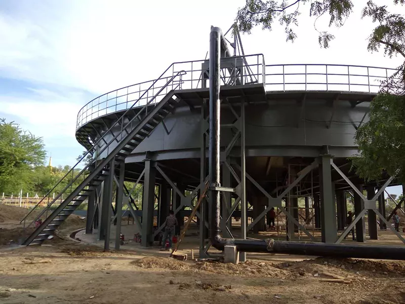 Periferal drive thickener